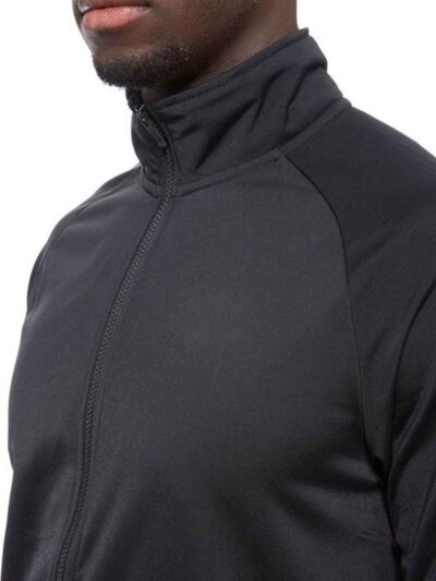 Premium jogger tracksuit: heather grey knit fabric, visible fine stitching, relaxed fit. Sporty luxe loungewear with deep poc