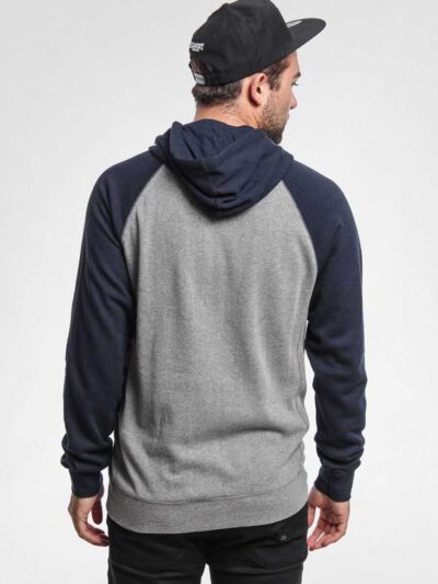Oversized streetwear hoodie in black cotton with kangaroo pocket and ribbed cuffs