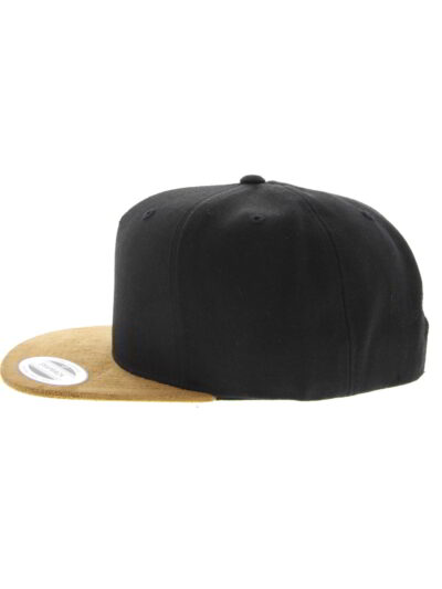 Two-tone baseball cap: heather gray front, navy bill. Snapback closure, embroidered logo. Durable woven fabric with neat, con