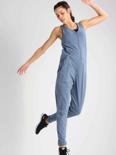 Custom onease tracksuit in bold statement colors with a silky fabric finish and secure stitching - View 2 of 5