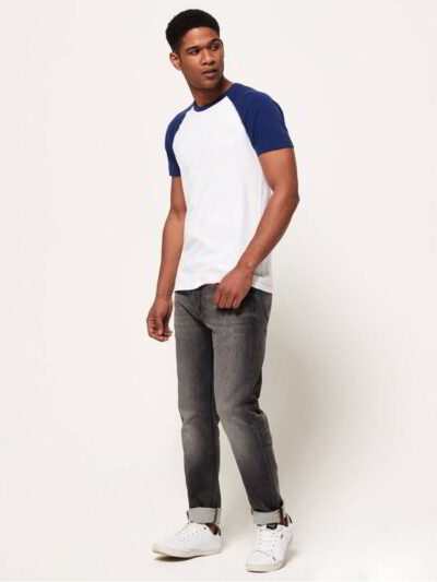 Heavyweight cotton oversized tee, visible durable stitching. Wholesale blank garment for custom printing, classic fit, neutra