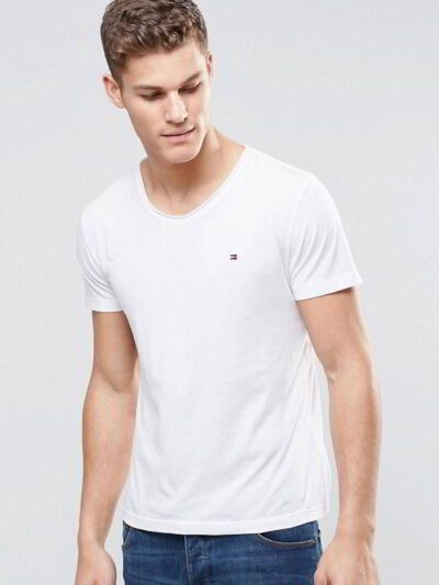 Soft, breathable tee shirts for retail. Quality stitching, vibrant color options. Combed cotton fabric shown, ideal for custo