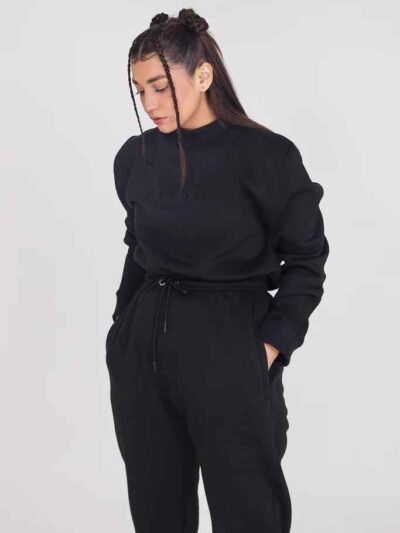 Thick fleece ladies' tracksuit set. Cozy, soft texture. Note robust stitching and relaxed fit. Perfect for lounging or active