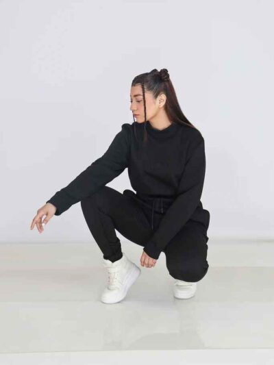 Thick fleece ladies' tracksuit set. Cozy, soft texture. Note robust stitching and relaxed fit. Perfect for lounging or active