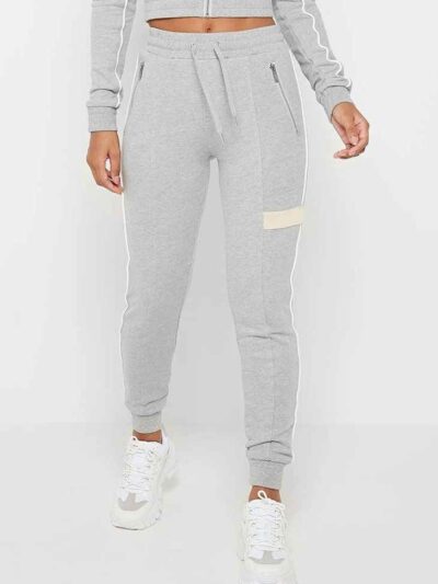 Greybiege tracksuit joggers. Soft fleece, fine stitching, relaxed fit. Perfect casual or teamwear. Subtle stripe detail. - Vi