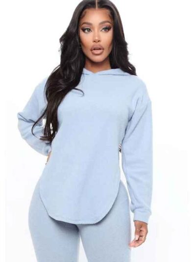 Trendy somen activewear. Notice the intricate stitching and comfortable fabric. Lightweight performance wear, great for worko