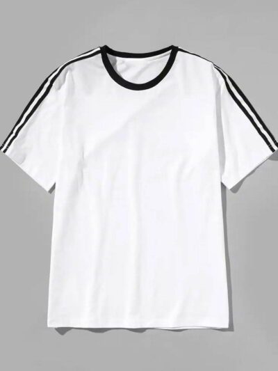 Distressed vintage style t-shirts. Soft, slightly faded cotton jersey. Double-stitched seams, classic crew neck. Hints of hea